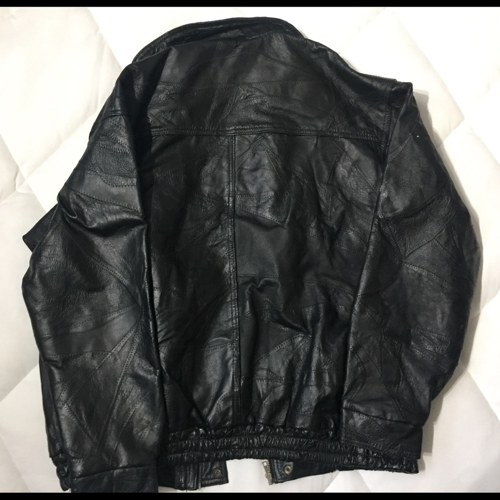 Leather jacket - Picture 2 of 6